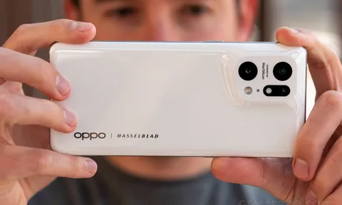 Giải mã sức hút của OPPO Find X5 Pro 5G: ‘Chặt đẹp’ cả Samsung Galaxy Z Fold 3 lẫn iPhone 13 Pro Max