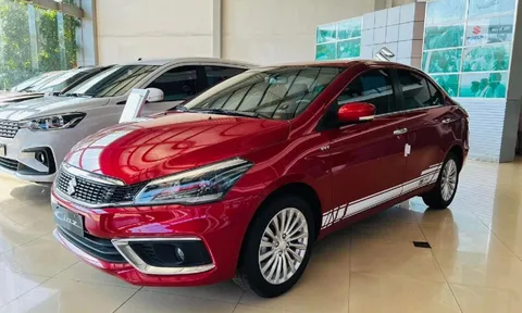 Giá xe Suzuki Ciaz 2022 bất ngờ giảm sốc xuống còn 498 triệu, quyết giành khách từ tay Toyota Vios