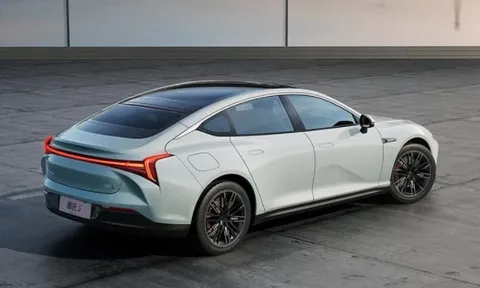 'Siêu ô tô điện' ra mắt với giá ngang Toyota Corolla Cross 2022, sở hữu loạt trang bị không thể chê