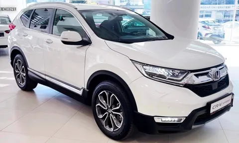 Giá xe Honda CR-V 2022 hạ sâu kỷ lục: Giảm gần 150 triệu, so găng với Mazda CX-5, Hyundai Tucson