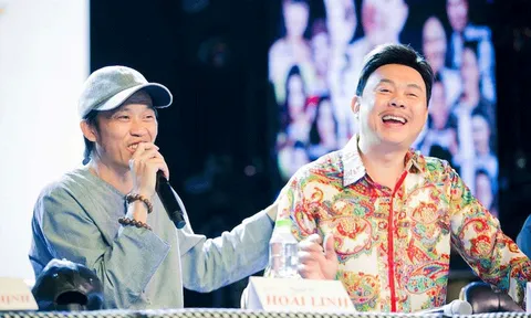 Khán giả vô cùng xót xa khi thấy cảnh NSƯT Hoài Linh ngẹn ngào, đau khổ trước mộ cố nghệ sĩ Chí Tài