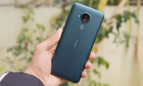 Giá Nokia C30 tháng 8/2022: Chỉ hơn 2 triệu nhưng kèm tính năng ăn đứt cả iPhone 13 Pro Max 
