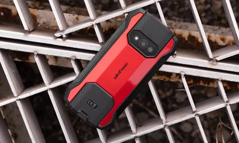 Ulefone Armor 15 ra mắt: Smartphone gaming đầu tiên trên thế giới tích hợp tai nghe TWS