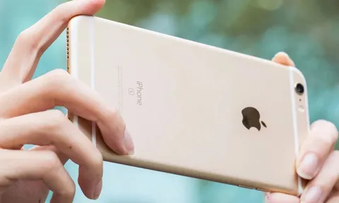 iPhone 6S giá chỉ 2.59 triệu đồng, rẻ đến mức khiến Nokia C30 cũng phải ngỡ ngàng, bật ngửa