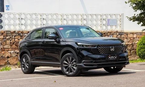 Honda HR-V 2022 bản giá rẻ 563 triệu ra mắt, trang bị 'bất phân thắng bại' với Toyota Corolla Cross