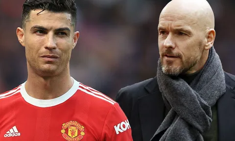 Chuyển nhượng MU 7/8: Ronaldo gây sức ép lên Erik ten Hag, MU đón 'siêu tiền đạo' 19 tuổi