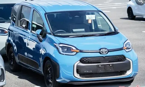 Mẫu MPV giá 333 triệu thế chỗ Toyota Veloz Cross chốt lịch ra mắt, thiết kế so kè Mitsubishi Xpander
