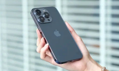 Thiết kế iPhone 14 Pro Max có gì khác so với iPhone 13 Pro Max?