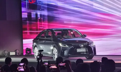 Toyota Vios 2023 vừa trình làng với giá 355 triệu đồng có loạt nâng cấp khủng đè bẹp Hyundai Accent