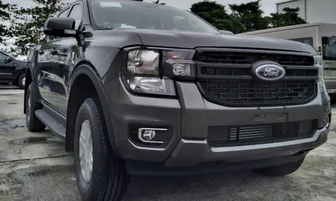 Ford Ranger 2023 ra mắt trong tháng 8 này, sẵn sàng gây bão với giá bán hấp dẫn và trang bị ấn tượng
