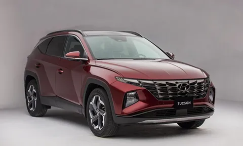 Giá lăn bánh Hyundai Tucson tháng 8/2022: Rẻ đáng kinh ngạc, ngạo nghễ thách thức Honda CR-V