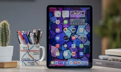 Giá iPad Air 5 giảm mạnh đầu tháng 8/2022, chip M1, chỉ dưới iPad Pro nhưng trên cả làng Android