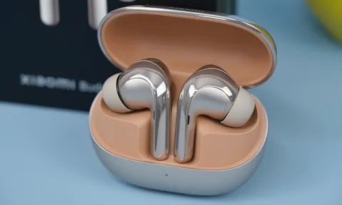 Mở hộp Xiaomi Buds 4 Pro, tai nghe không dây chống ồn cạnh tranh đáng gờm của AirPods Pro