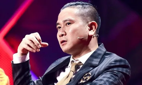 Sau 1 tuần về nước cùng Hồng Đăng, Hồ Hoài Anh đến Học viện Âm nhạc Quốc gia Việt Nam giải trình