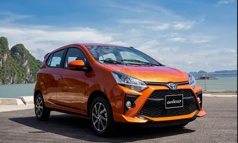 Hyundai Grand i10 và Kia Morning sửng sốt vì giá lăn bánh mẫu hatchback hạng A của Toyota rẻ như cho