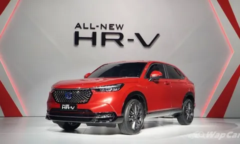 Honda HR-V 2022 có thêm tùy chọn động cơ mới: Giá từ 576 triệu, 'giáng đòn' lên Toyota Corolla Cross