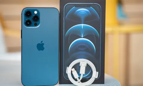 Giá iPhone 12 Pro Max tháng 8/2022: Rẻ hơn iPhone 13 Pro Max đến 10 triệu, mạnh chẳng kém nhiều