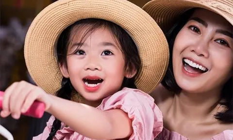 Con gái Mai Phương thay đổi ngoại hình chóng mặt, càng lớn càng đáng yêu, có nhiều nét giống mẹ