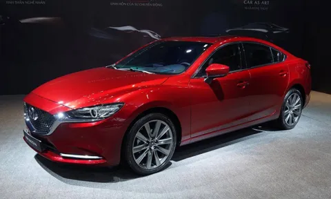 Toyota Camry và Kia K5 ‘ngất lịm’ vì đại lý bất ngờ tung ưu đãi lên tới hơn 70 triệu đồng cho Mazda6