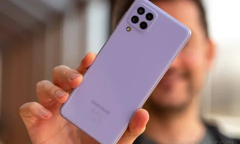 Giá Galaxy A22 tháng 8/2022 rẻ bằng 1/5 ‘siêu phẩm’ iPhone 13 Pro Max, hiệu năng gaming mạnh mẽ