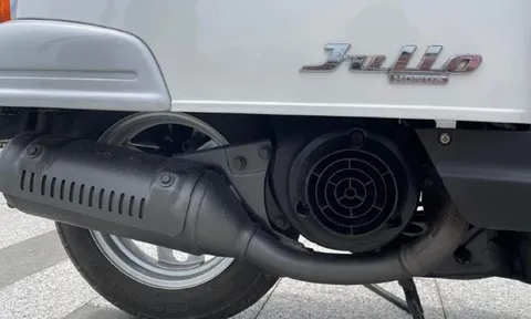 Mẫu xe ga Honda cổ điển 'phá đảo' thị trường Việt với giá 70 triệu, có gì khi đắt ngang Honda SH?