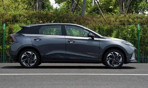 MG Mulan 2023 'càn quét' thị trường với lượng đơn đặt hàng kỉ lục, rộng cửa về Việt Nam đấu VF e34