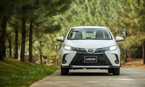Đại lý 'đánh úp' khách Việt với hàng loạt ưu đãi giá trị cho Toyota Vios 2022 trong đầu tháng 9