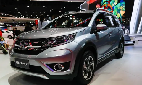 Honda chuẩn bị tung 'siêu phẩm' MPV mới tại thị trường Việt, Mitsubishi Xpander 2022 'lo sốt vó'
