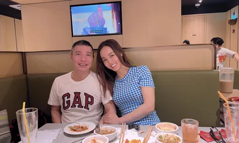 Vợ NSND Công Lý tiết lộ tình hình của chồng, bạn bè và khán giả cầu mong nam nghệ sĩ sớm khỏe lại
