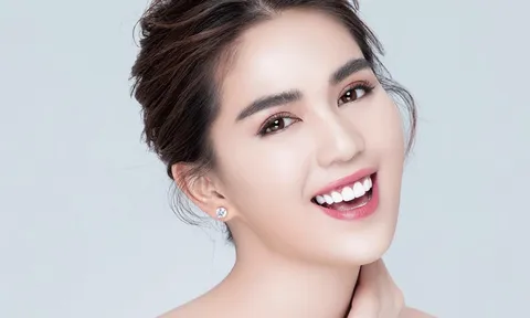 Giữa lúc bị chê ‘xuống cấp’, Ngọc Trinh tung bộ ảnh diện bikini khoe vóc dáng thật qua camera thường