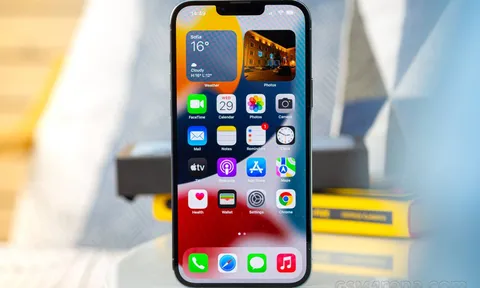 iPhone 14 chưa kịp ra mắt đã có quốc gia ra lệnh cấm bán iPhone, lý do là gì?