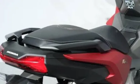Honda sắp ra mắt 'chiến binh mới' với diện mạo vượt xa Honda SH, có cơ hội về ra mắt khách Việt