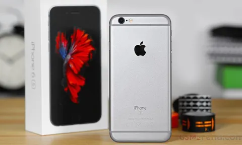 Giá iPhone 6S tháng 9/2022: Rẻ hơn iPhone 14 Pro Max tới 17 lần, Nokia C20 cũng phải chào thua