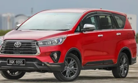 Toyota Innova 2022 bất ngờ nhận loạt nâng cấp 'khủng', giá bán hứa hẹn làm khó Mitsubishi Xpander