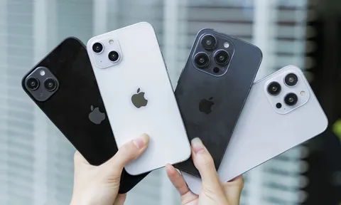 So sánh thời lượng pin của iPhone 14 Series với các thế hệ trước đó