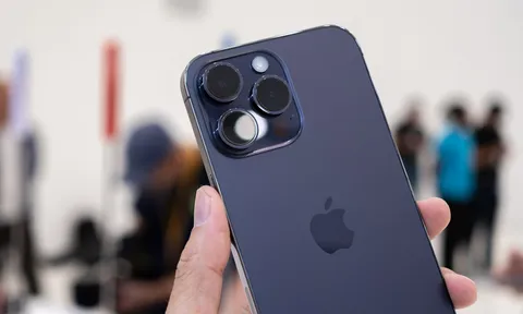 iPhone 15 Pro Max có thể đổi tên thành iPhone 15 Ultra vào năm sau