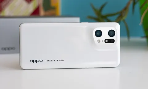 Giá OPPO Find X5 Pro 5G tháng 9/2022 tiếp tục lao dốc, có gì để đấu với Galaxy Z Fold 3?