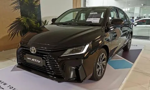 Số lượng người đặt mua Toyota Vios 2023 cao kỉ lục, giá rẻ khiến Hyundai Accent 'sốc nặng'