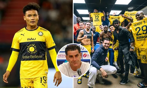 Pau FC thăng tiến vượt bậc trên BXH Ligue 2, HLV Tholot phản ứng bất ngờ sau 'kỳ tích' của Quang Hải