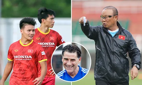 Hy sinh cơ hội vô địch AFF Cup 2022, Quang Hải sẽ chọn Pau FC sau 'bài học đắt giá' từ Đoàn Văn Hậu?