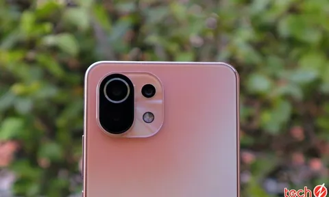 Xiaomi 11 Lite 5G NE tung chiêu giảm giá như smartphone giá rẻ, cấu hình cao cấp nạt nộ Galaxy A73
