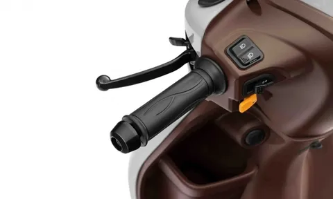 Tin xe 24/9: 'Ác mộng' của Honda Vision có giá 25 triệu; lộ diện mẫu xe số giá rẻ đẹp hơn Wave Alpha