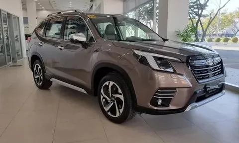 ‘Chiến thần’ SUV đối thủ của Honda CR-V, Mazda CX-5 giảm giá mạnh xuống mức cực rẻ để hút khách Việt