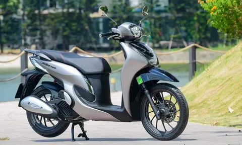 Giá xe Honda SH Mode 2022 bất ngờ giảm mạnh tới gần 10 triệu, cơ hội có một không hai của khách Việt