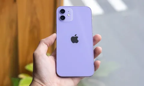 Mê mẩn iPhone 12 rẻ hơn iPhone 12 Pro Max cả chục triệu vẫn có hiệu năng ‘khủng’ không kém
