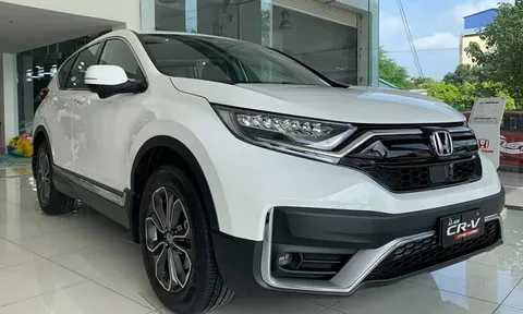 Honda CR-V 2022 giảm giá sập sàn đến 78 triệu đồng: Mazda CX-5 Hyundai Tucson không kịp trở tay