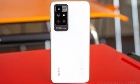 Giá Redmi 10 mới nhất tháng 10/2022, ngang Nokia C21, cấu hình chuyên game