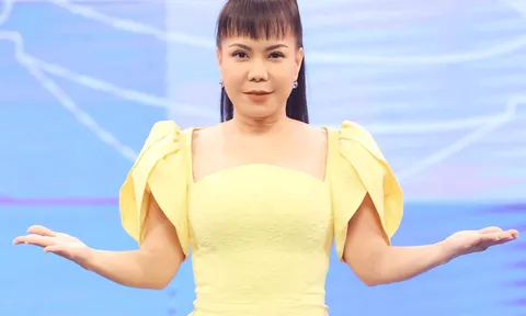 Việt Hương khoe khéo bằng khen được trao tặng trong hoạt động kinh doanh