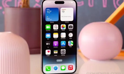 Bảng giá iPhone chính hãng mới nhất tháng 10: iPhone 14 Pro Max bình ổn