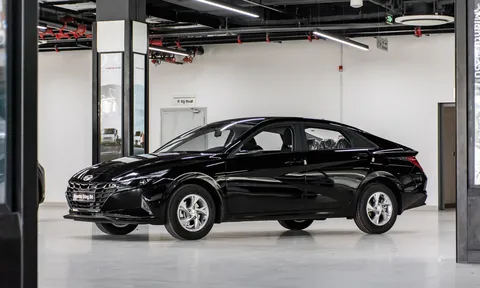 Vì sao nên mua Hyundai Elantra bản rẻ nhất: Giá 'ngon' và hơn thế nữa